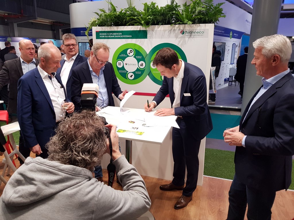 Ondertekening samenwerking Techneco met Istades